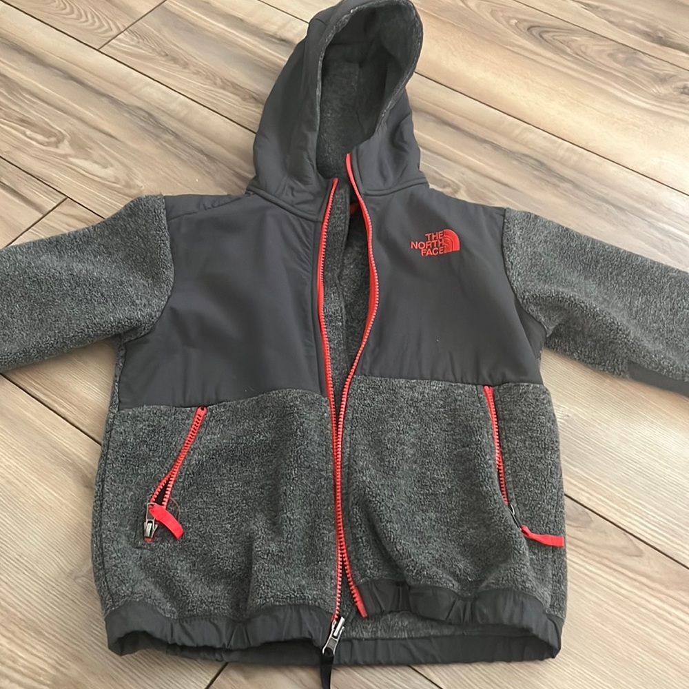 The North Face hooded Denali coat/jacket